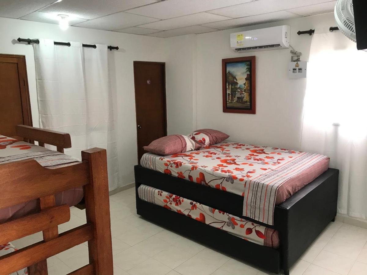 Apartamento Hospedaje Caribe Express Cartagena Exterior foto